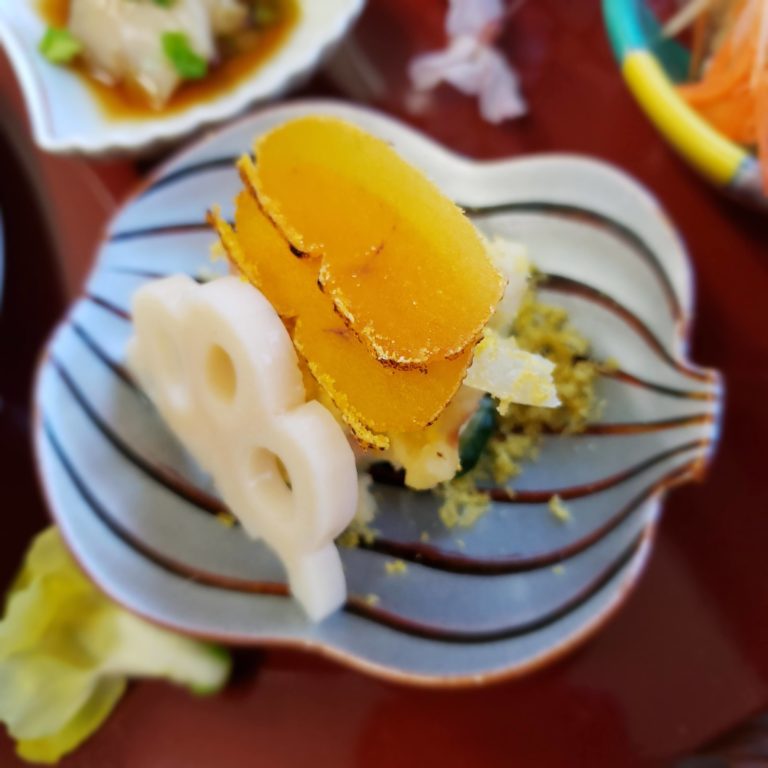 自家製のからすみとポテトサラダ